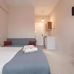 Mare Blu Studios & Suites